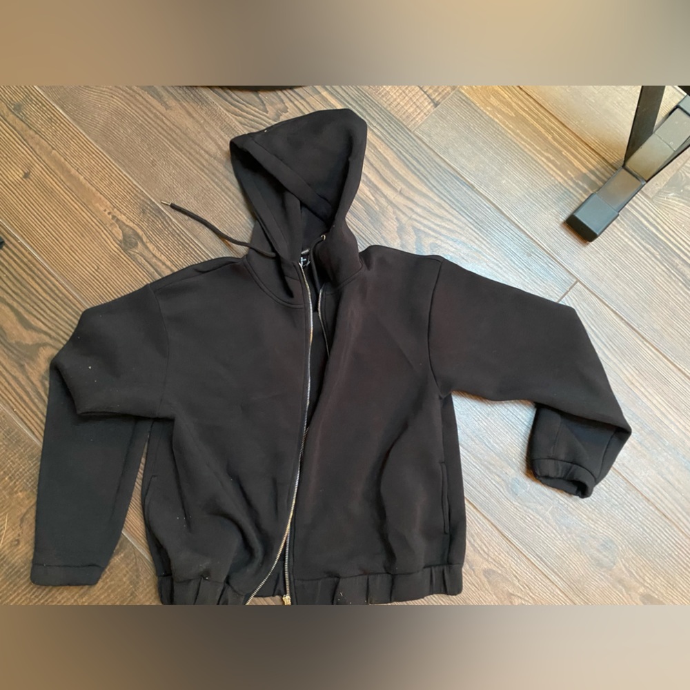 Forever 21 Black Zip Up Hoodie NWOT